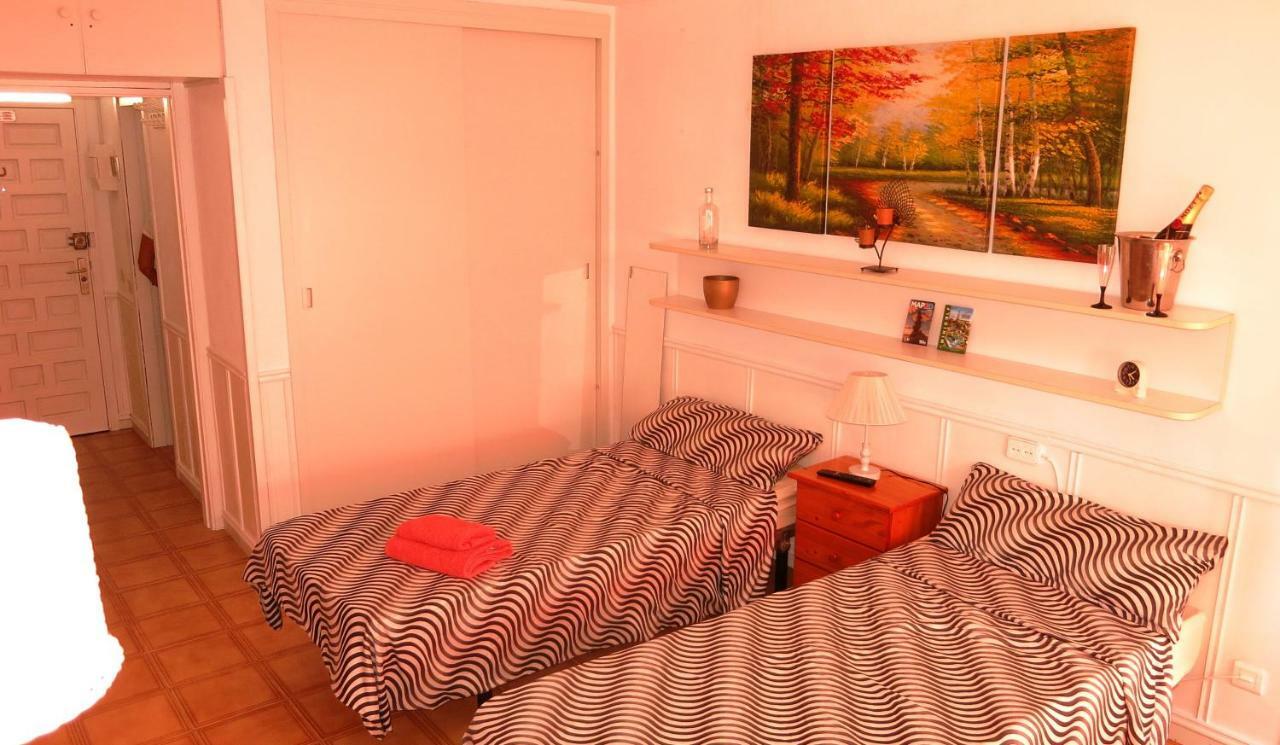 Studio In Perfect Location Playa de las Americas  Exterior photo